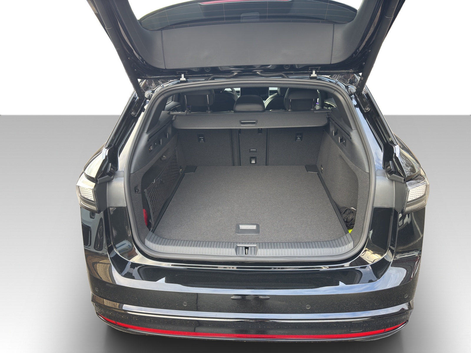 VW ID.7 Tourer Pro 77 kWh United-image-14