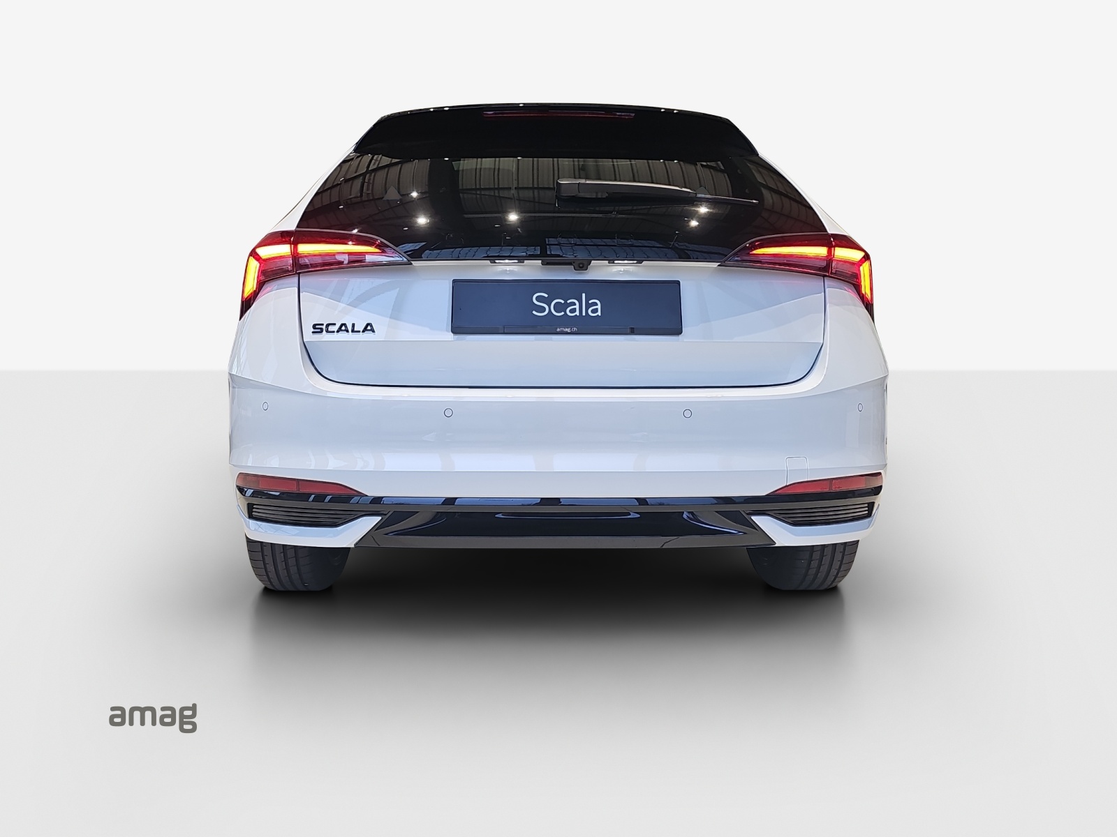 SKODA Scala 1.0 TSI Monte Carlo DSG-image-3