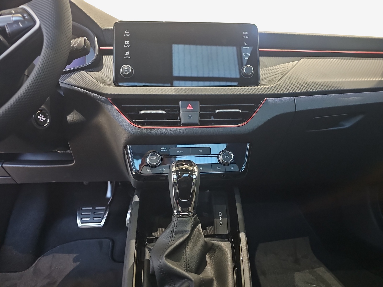 SKODA Scala 1.0 TSI Monte Carlo DSG-image-10