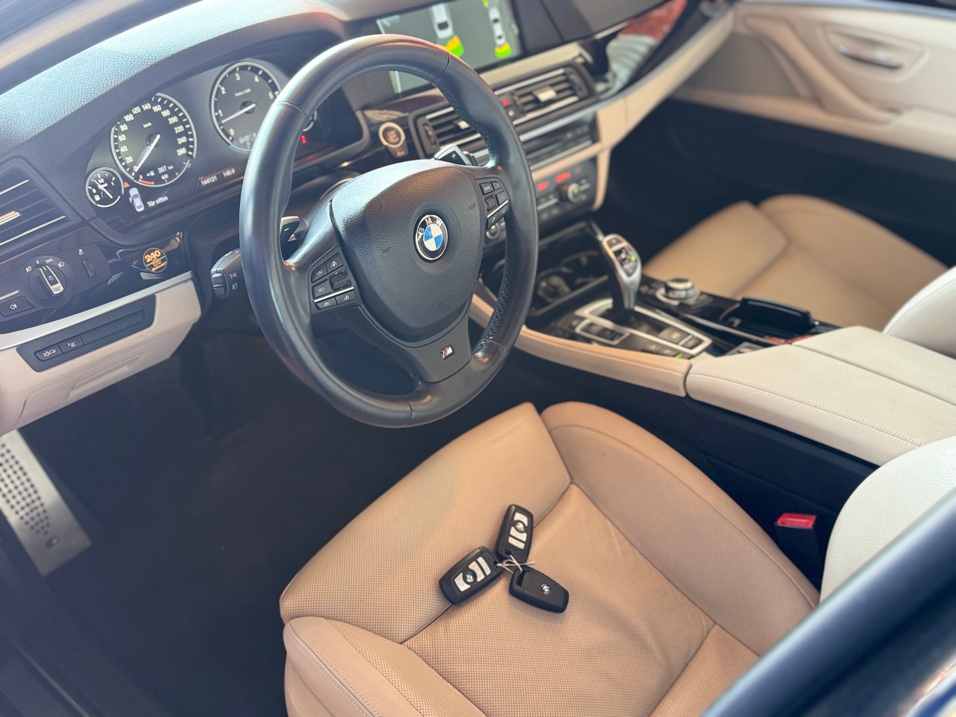 BMW M550d xDrive Steptronic-image-8