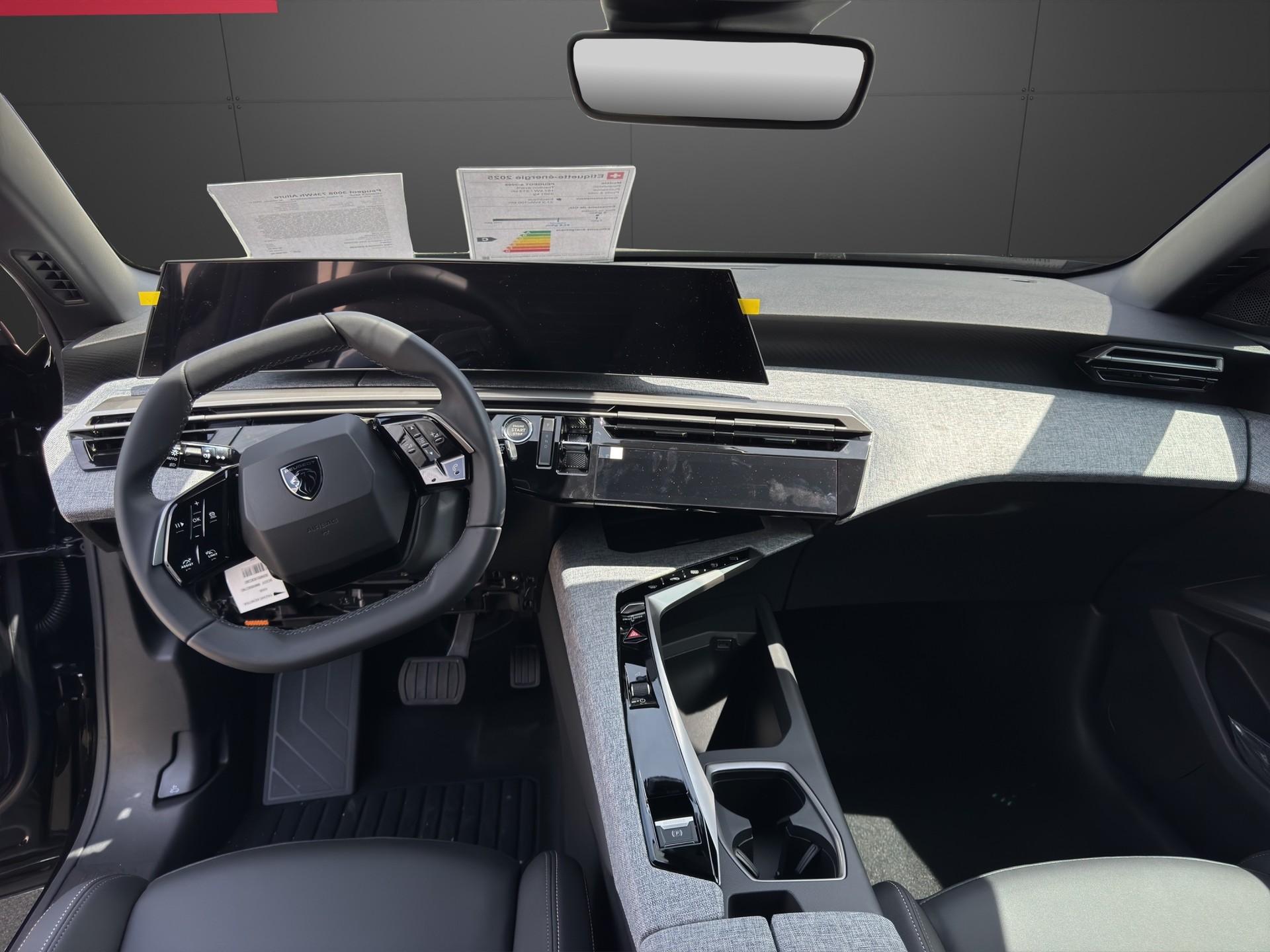 PEUGEOT 3008 73kWh Allure-image-7
