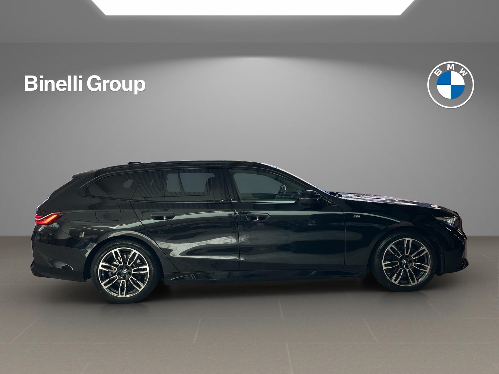 BMW 520d xDrive Touring M Sport-image-5
