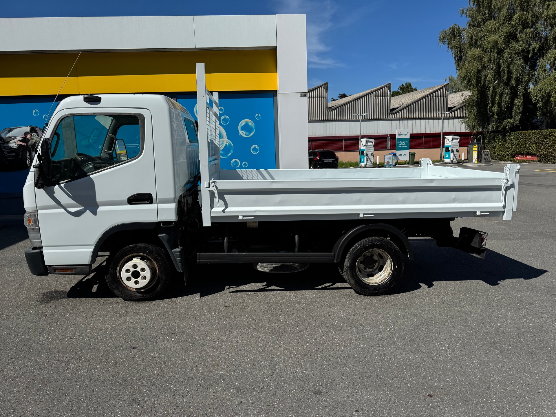 MITSUBISHI FUSO Canter 3C13-image-5