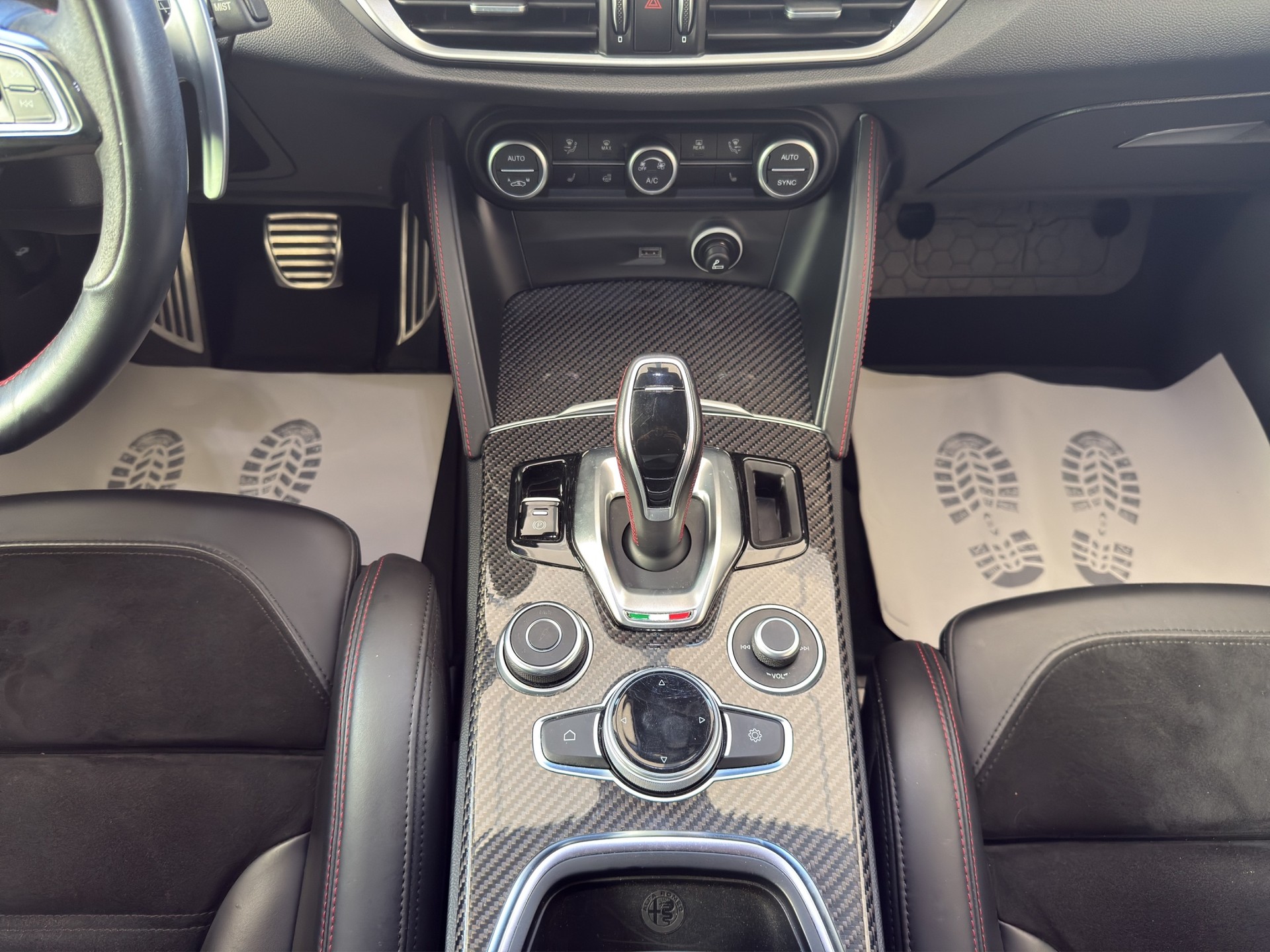 ALFA ROMEO Stelvio 2.9 V6 Quadrifoglio Q4 Automatic-image-10