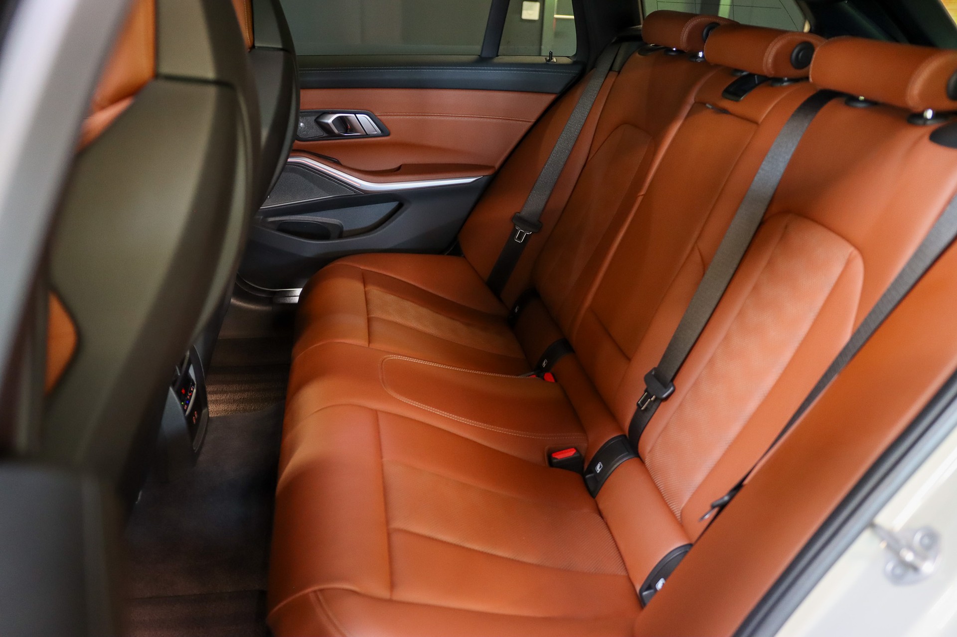 BMW M3 Touring xDrive Competition M-image-14