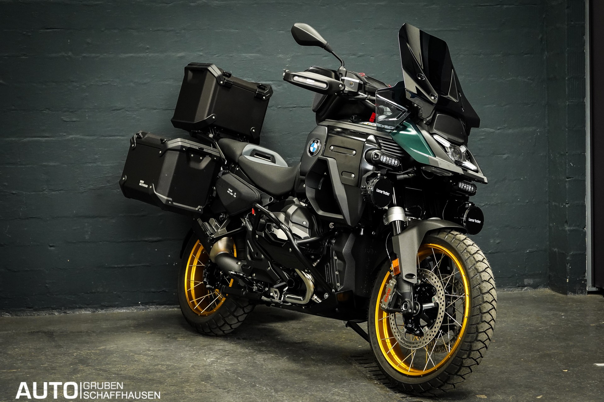 BMW R 1300 GS Adventure-image-1