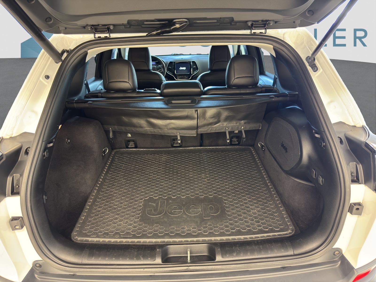 JEEP CHEROKEE 2.2 D 195 Limited A-image-6