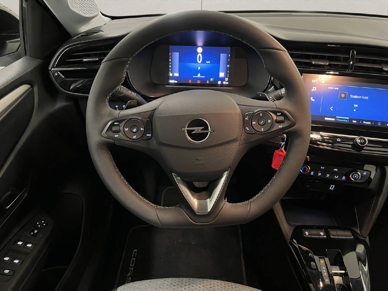 OPEL Corsa 1.2 T Edition-image-6