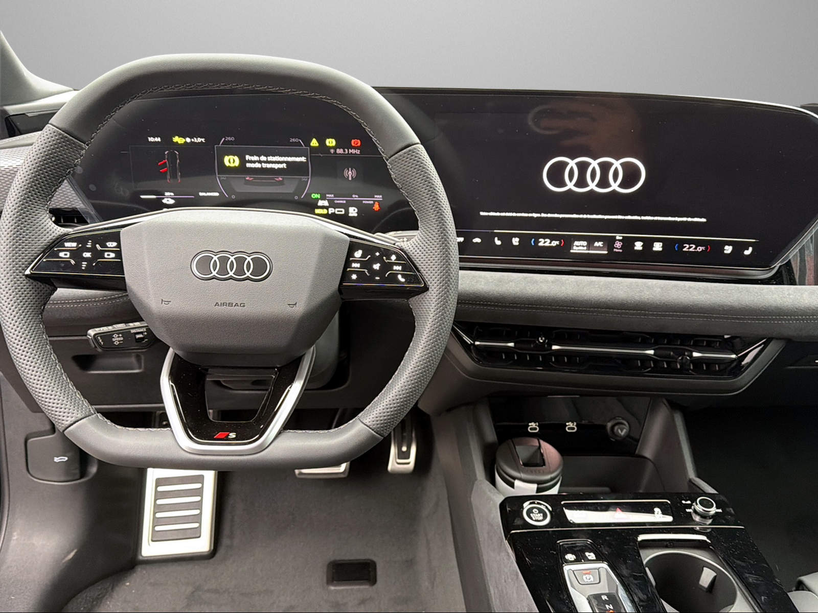 AUDI A6 Avant e-tron quattro-image-7
