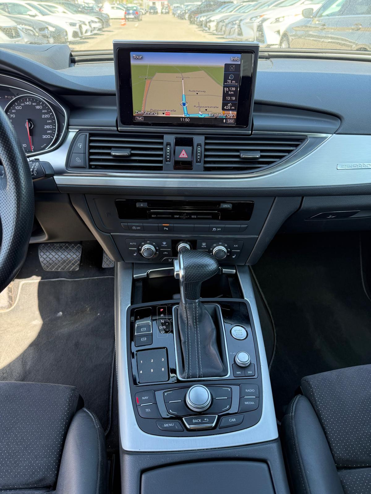 AUDI A6 Avant 3.0 V6 TFSI quattro S-Tr.-image-11
