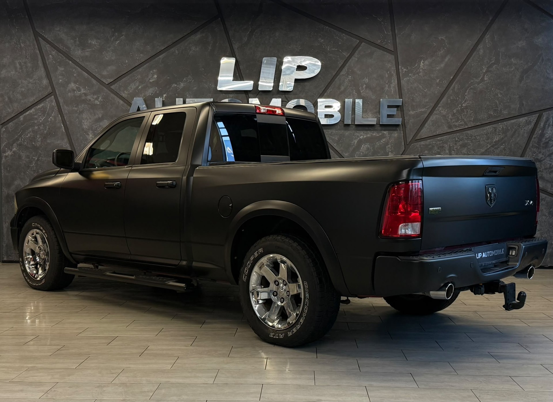 DODGE 1500 5.7 V8 4X4 Laramie-image-6