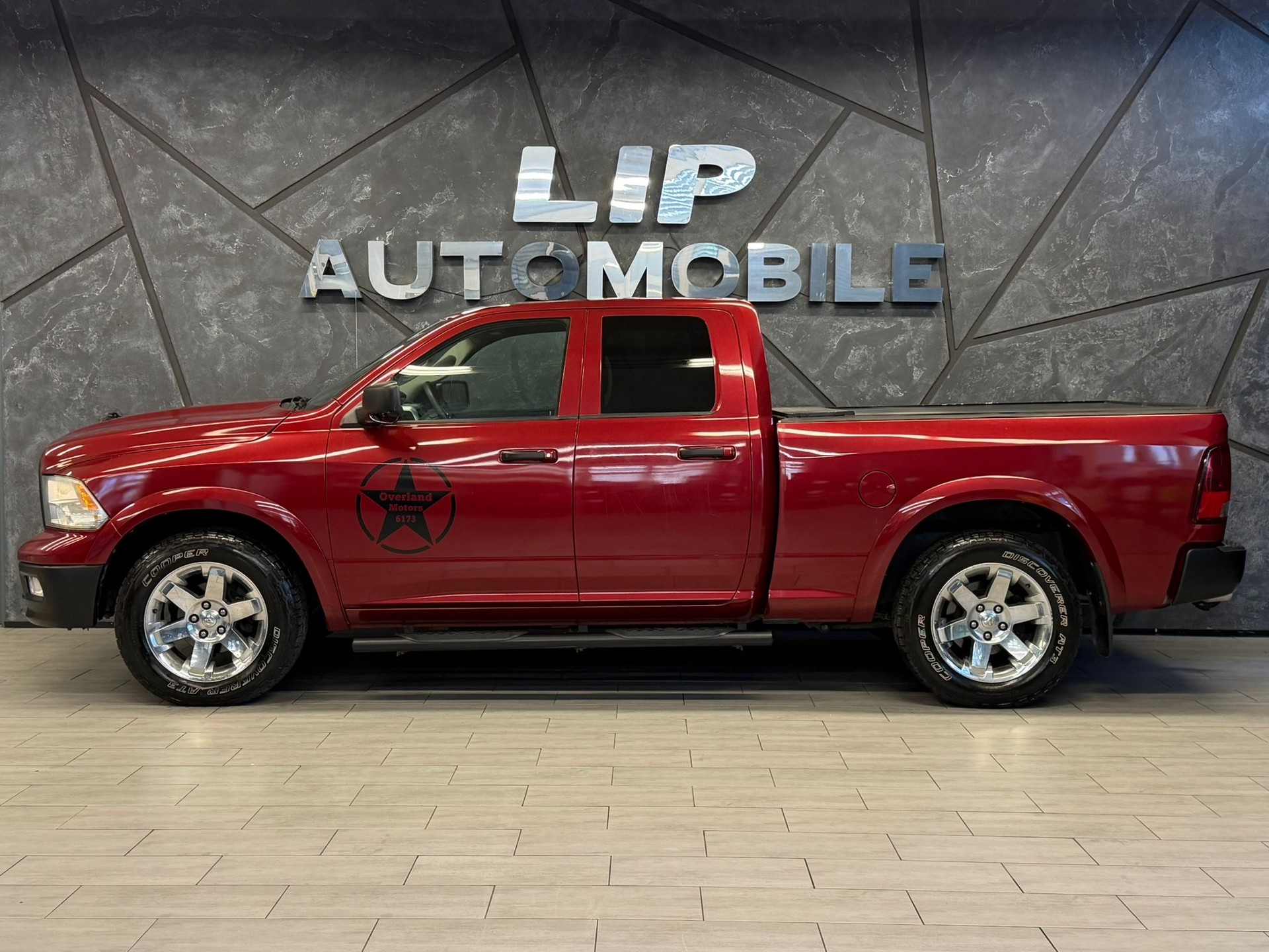 DODGE 1500 5.7 V8 4X4 Laramie-image-4