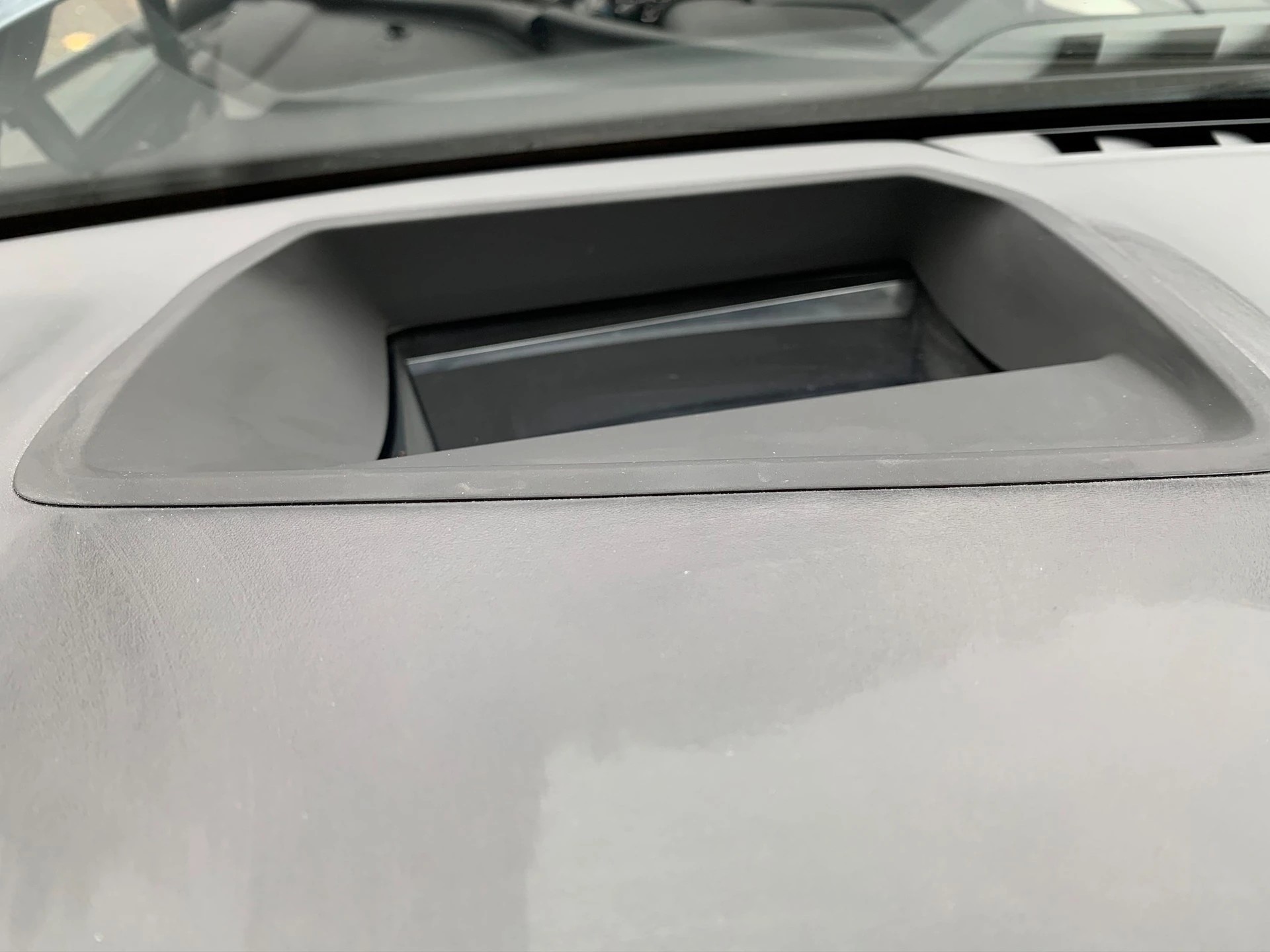 BMW 750i xDrive Steptronic-image-9
