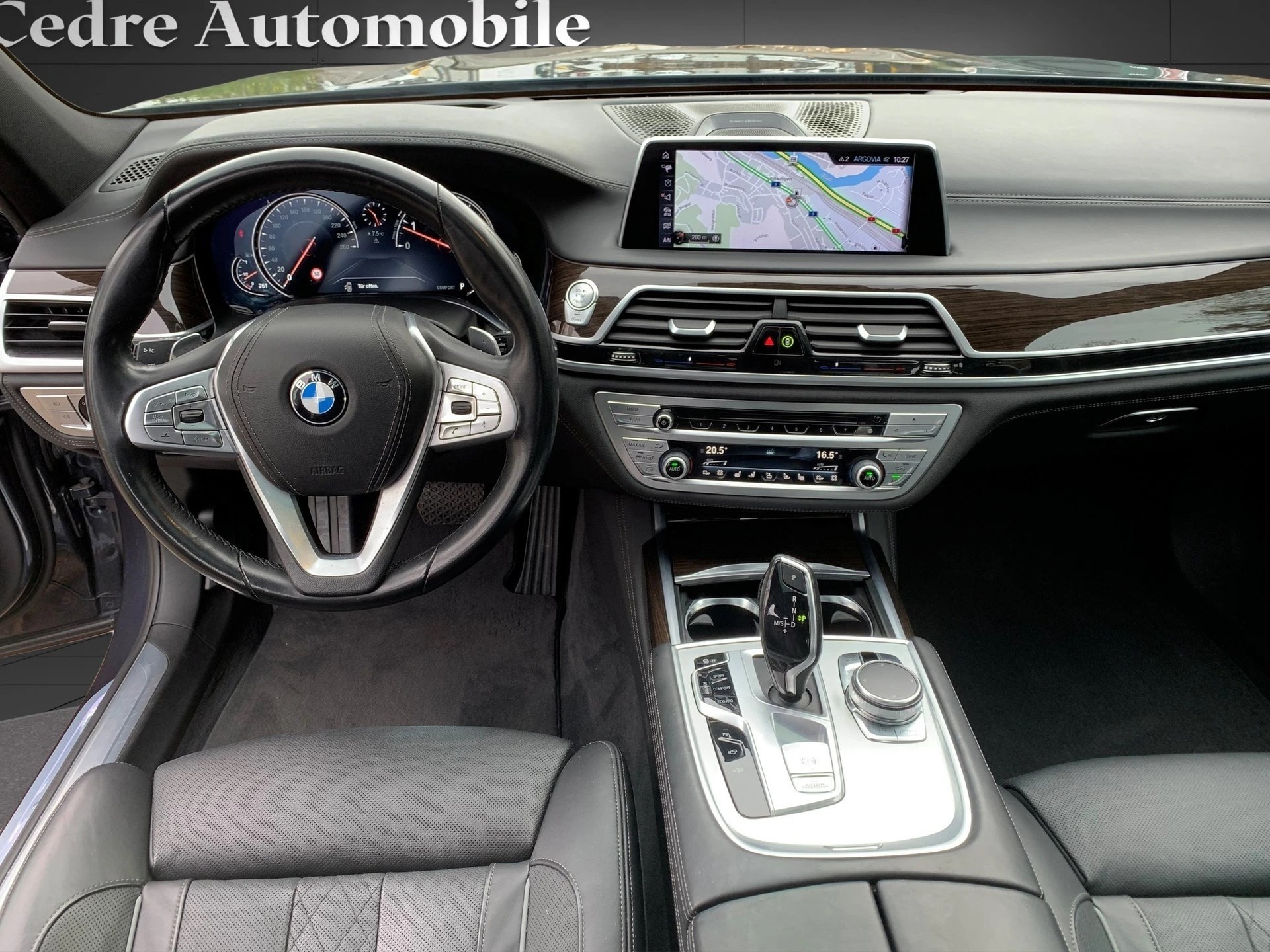 BMW 750i xDrive Steptronic-image-6