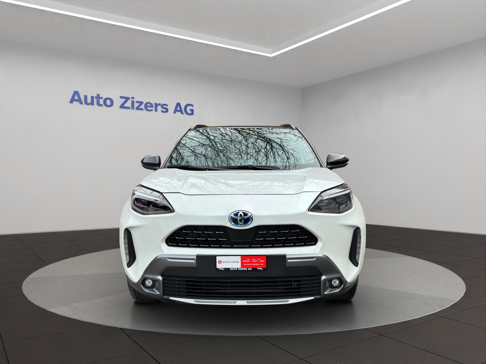 TOYOTA Yaris Cross 1.5 Adventure e-CVT AWDi-image-1