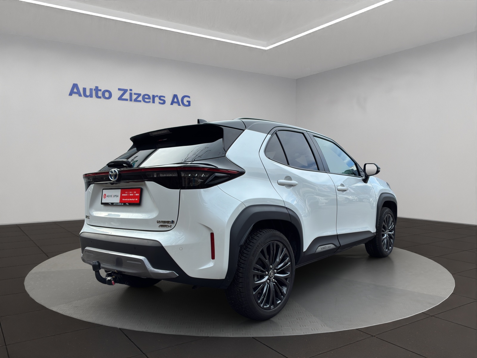 TOYOTA Yaris Cross 1.5 Adventure e-CVT AWDi-image-5