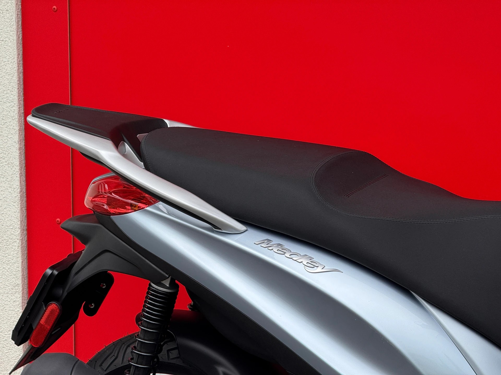 PIAGGIO Medley 200 E5+-image-4