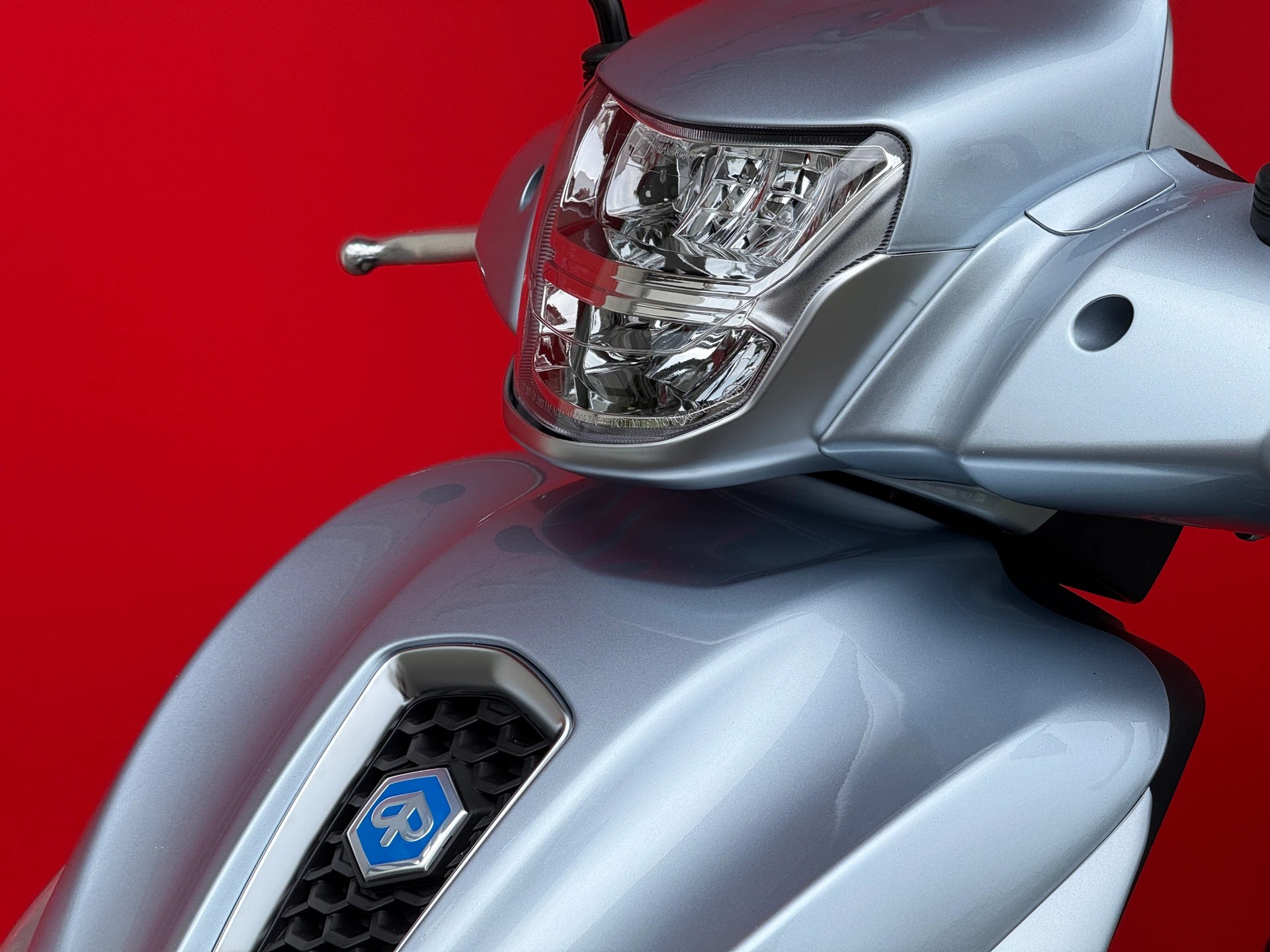 PIAGGIO Medley 200 E5+-image-10