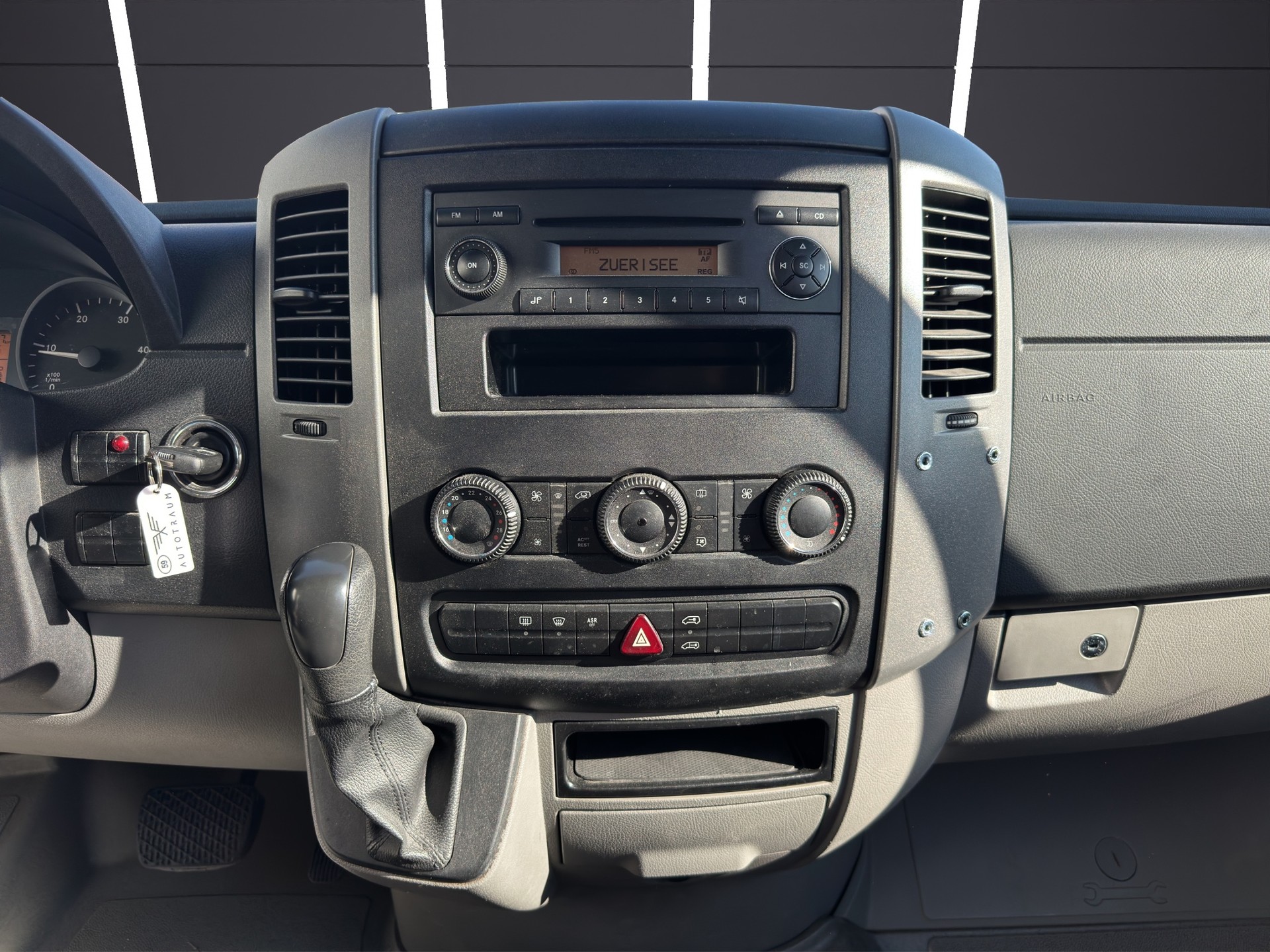 MERCEDES-BENZ Mercedes-Benz Sprinter 315 CDI Hochdach Kompakt mit Rampe-image-18