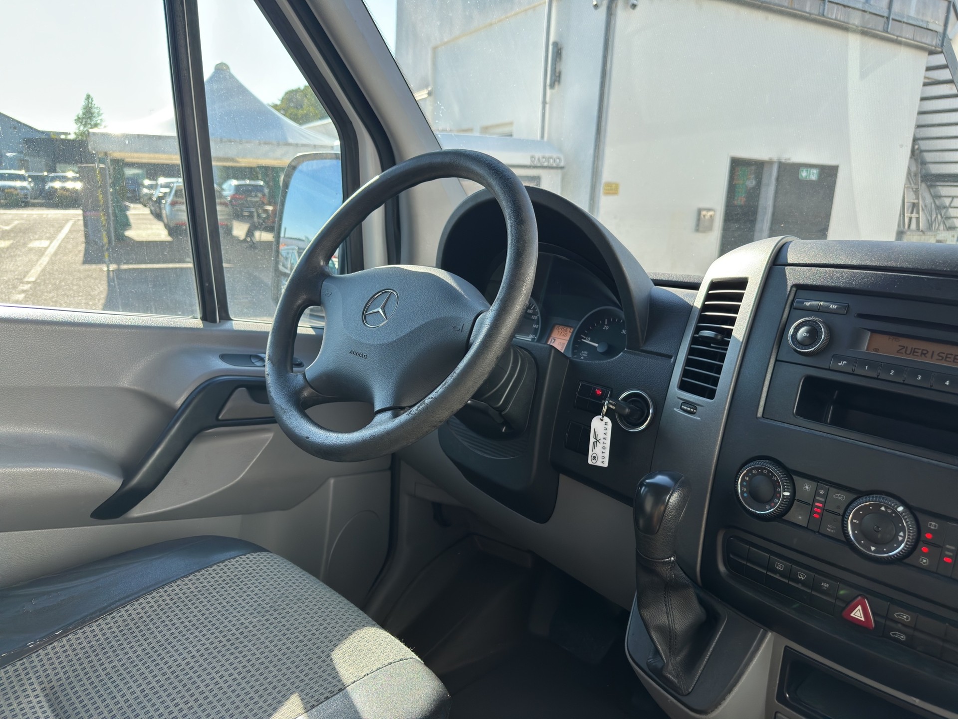 MERCEDES-BENZ Mercedes-Benz Sprinter 315 CDI Hochdach Kompakt mit Rampe-image-50