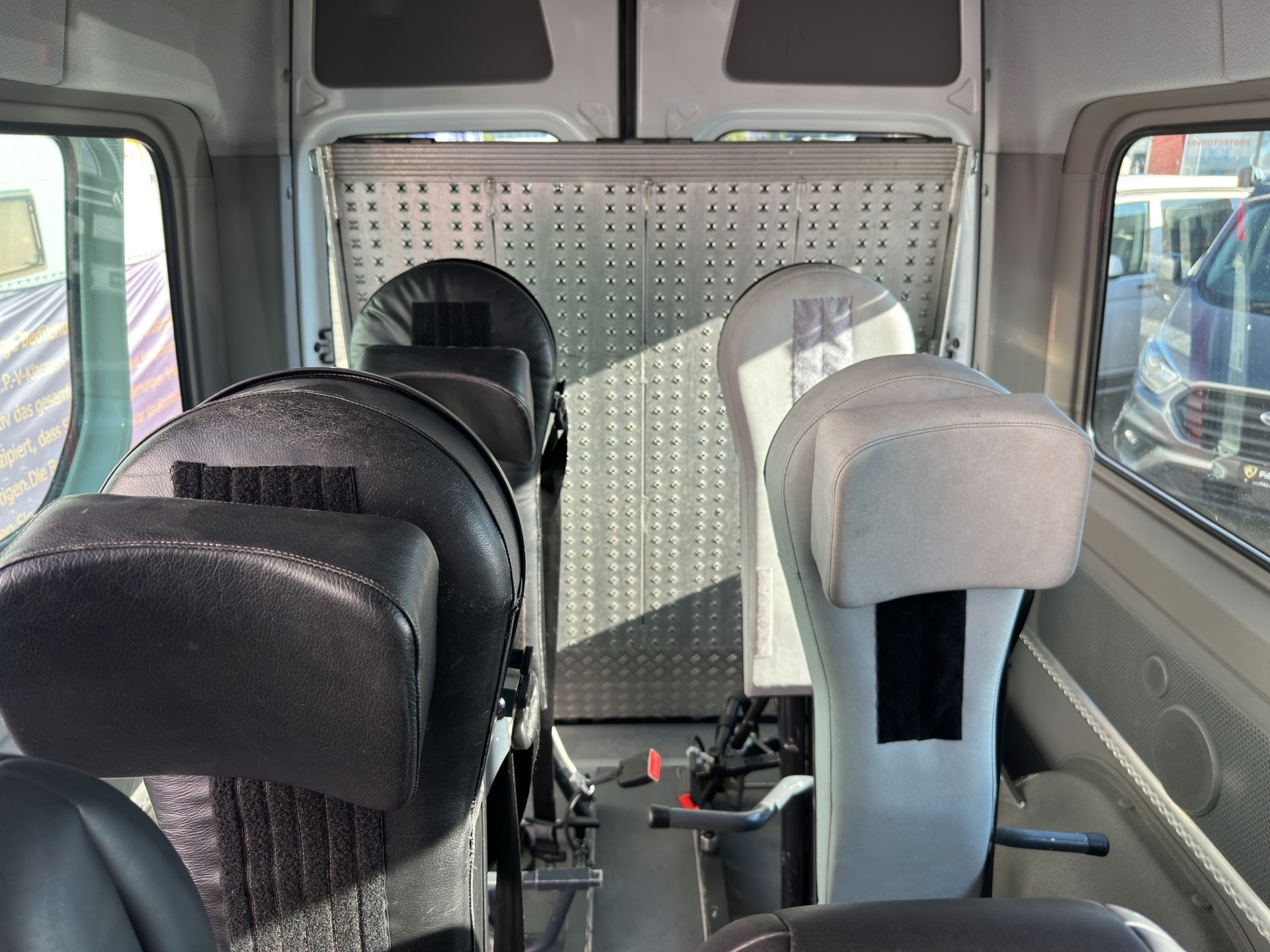 MERCEDES-BENZ Mercedes-Benz Sprinter 315 CDI Hochdach Kompakt mit Rampe-image-37