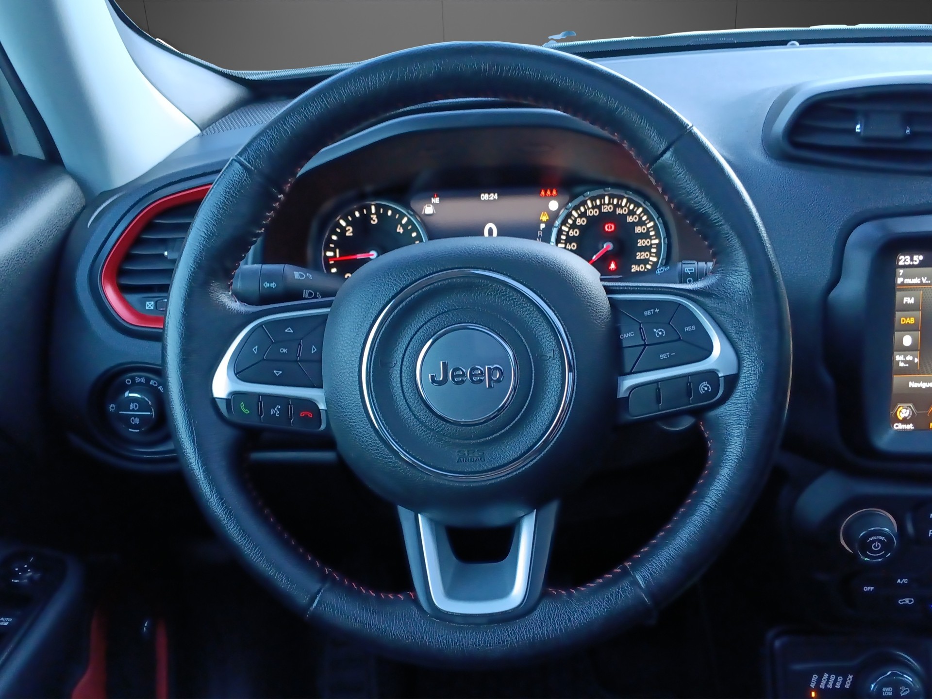JEEP Renegade 2.0 MJ Trailhawk AWD + Low Range 9ATX-image-10