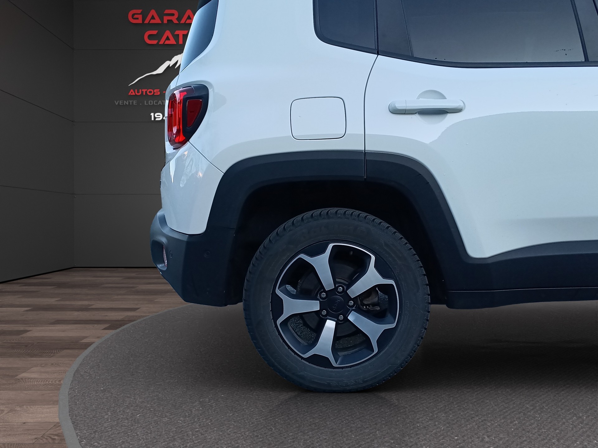JEEP Renegade 2.0 MJ Trailhawk AWD + Low Range 9ATX-image-22