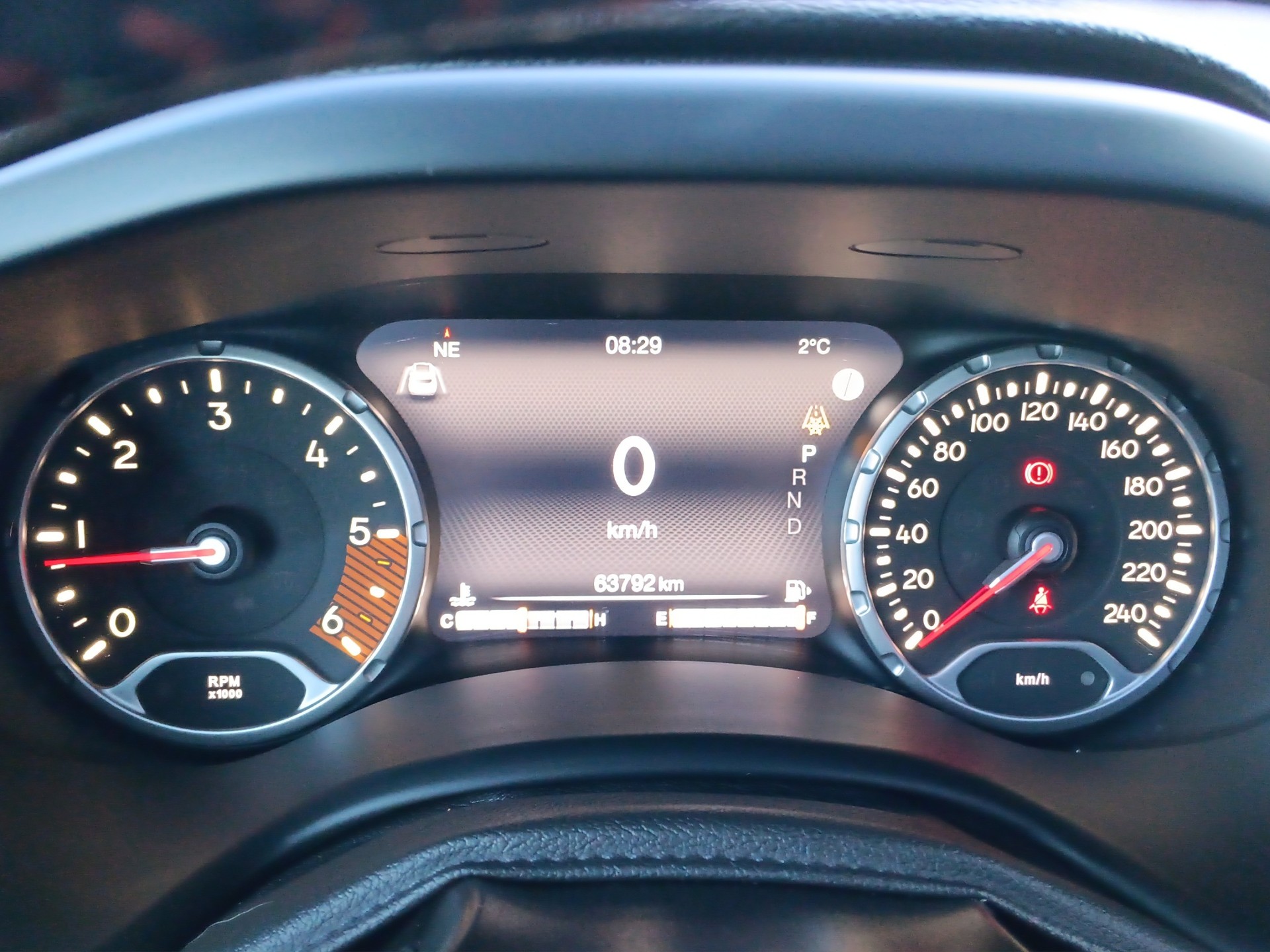 JEEP Renegade 2.0 MJ Trailhawk AWD + Low Range 9ATX-image-11
