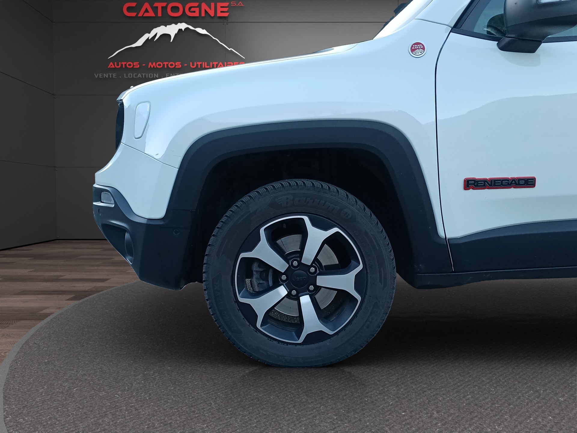 JEEP Renegade 2.0 MJ Trailhawk AWD + Low Range 9ATX-image-20