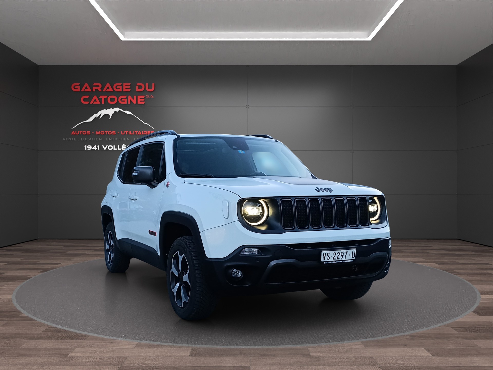JEEP Renegade 2.0 MJ Trailhawk AWD + Low Range 9ATX-image-0