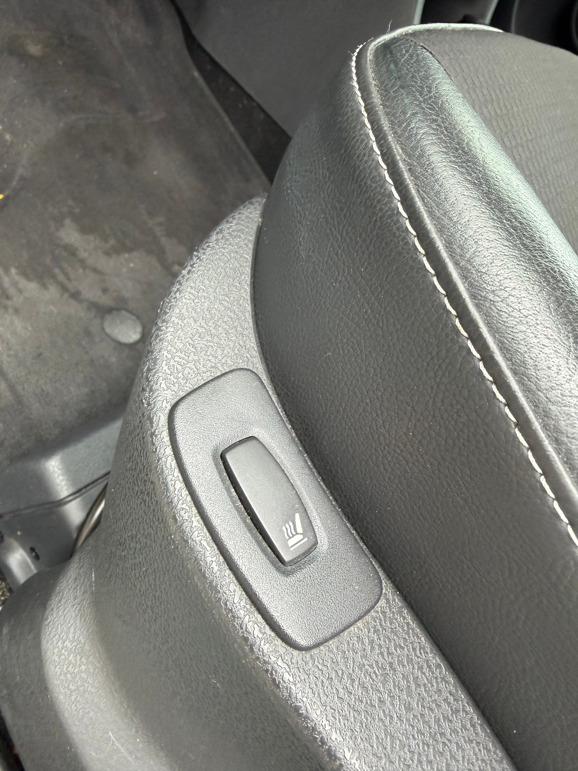 RENAULT Modus 1.2 16V T Authentique-image-5