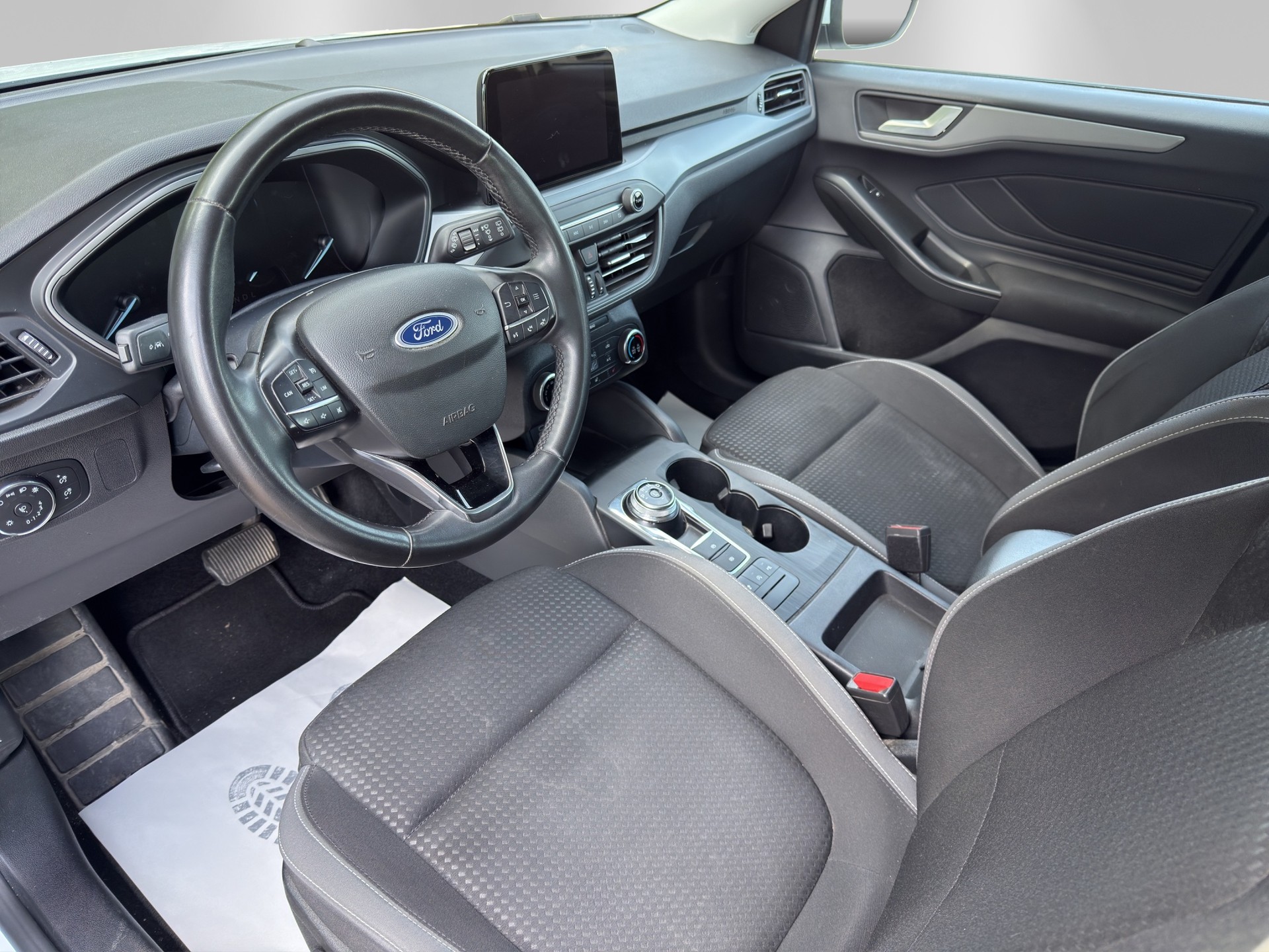 FORD Focus 1.5 TDCi Cool Connect Automatic-image-7