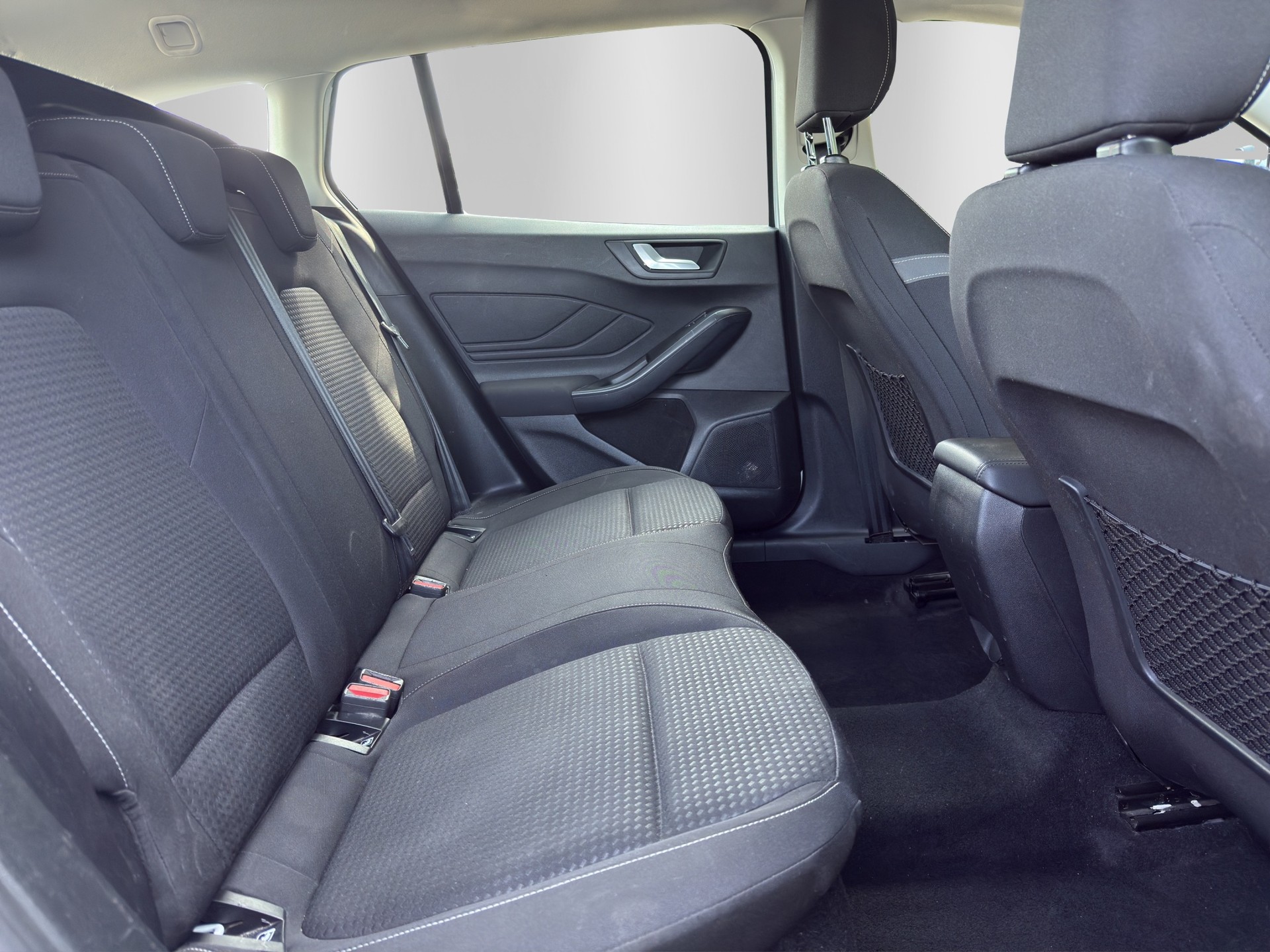 FORD Focus 1.5 TDCi Cool Connect Automatic-image-14