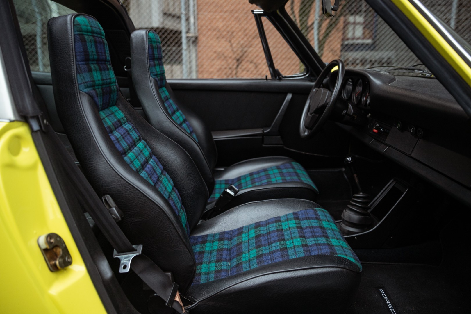 PORSCHE 911 2.7S Targa-image-12