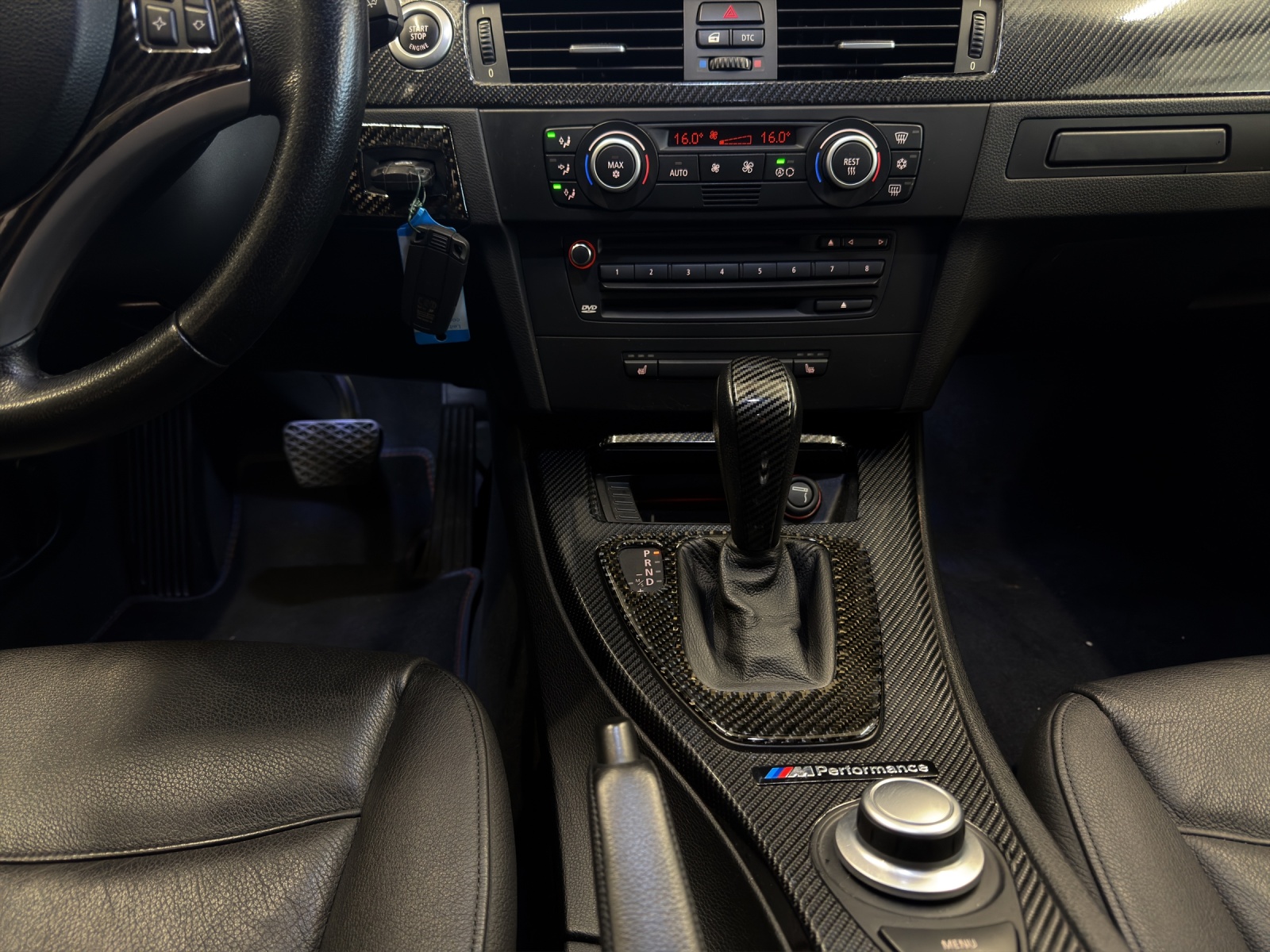 BMW 335i-image-11