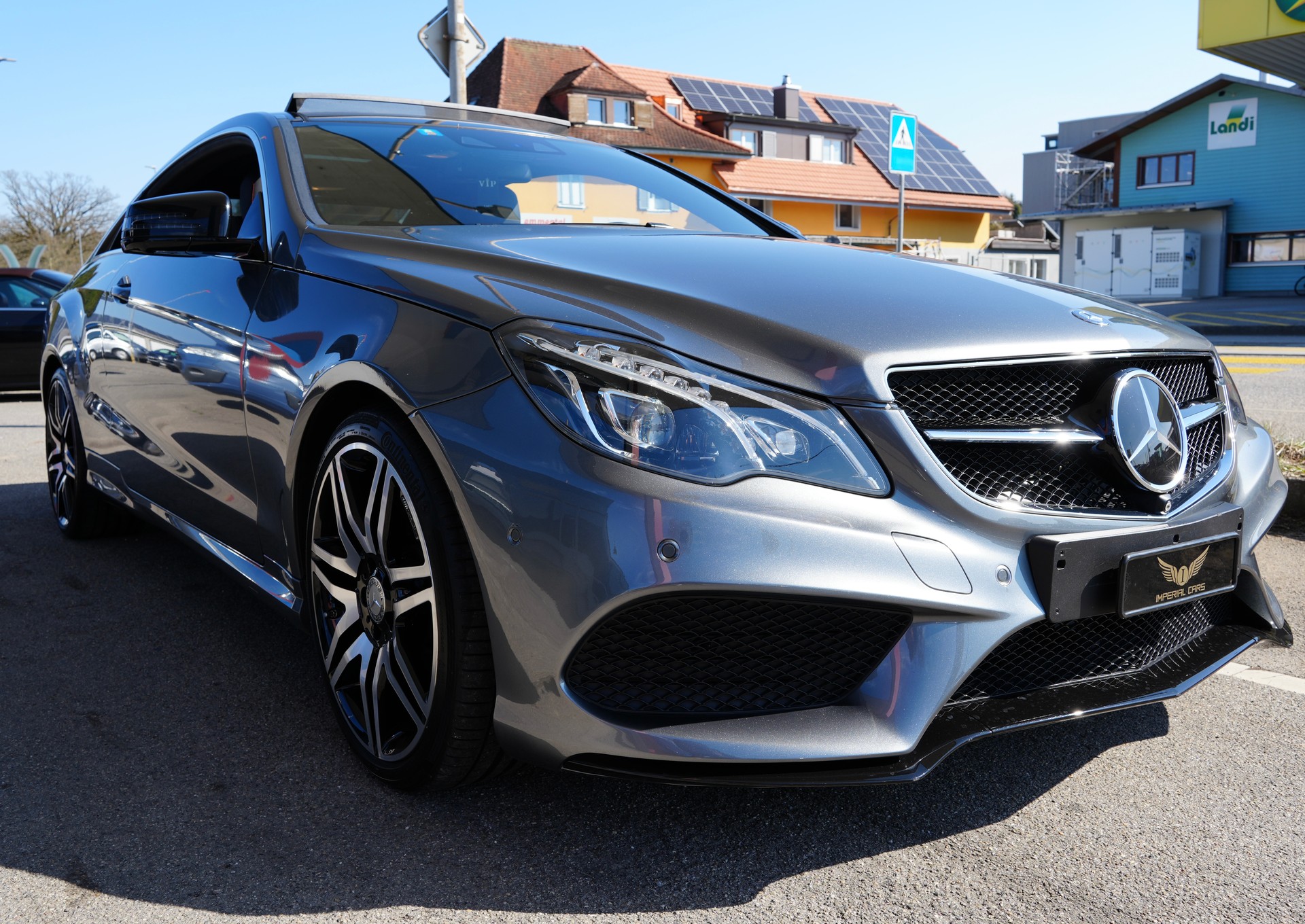 MERCEDES-BENZ E 350 BlueTEC 9G-Tronic AMG-Line-image-5