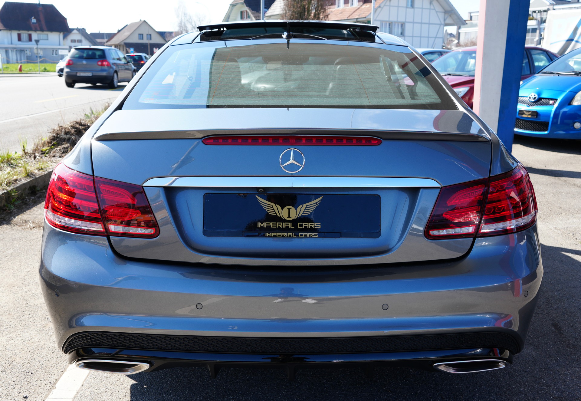 MERCEDES-BENZ E 350 BlueTEC 9G-Tronic AMG-Line-image-3
