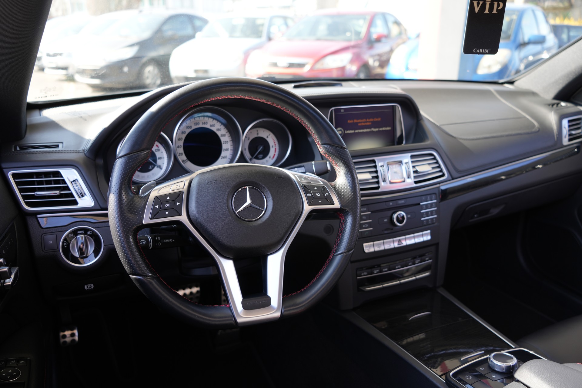 MERCEDES-BENZ E 350 BlueTEC 9G-Tronic AMG-Line-image-7