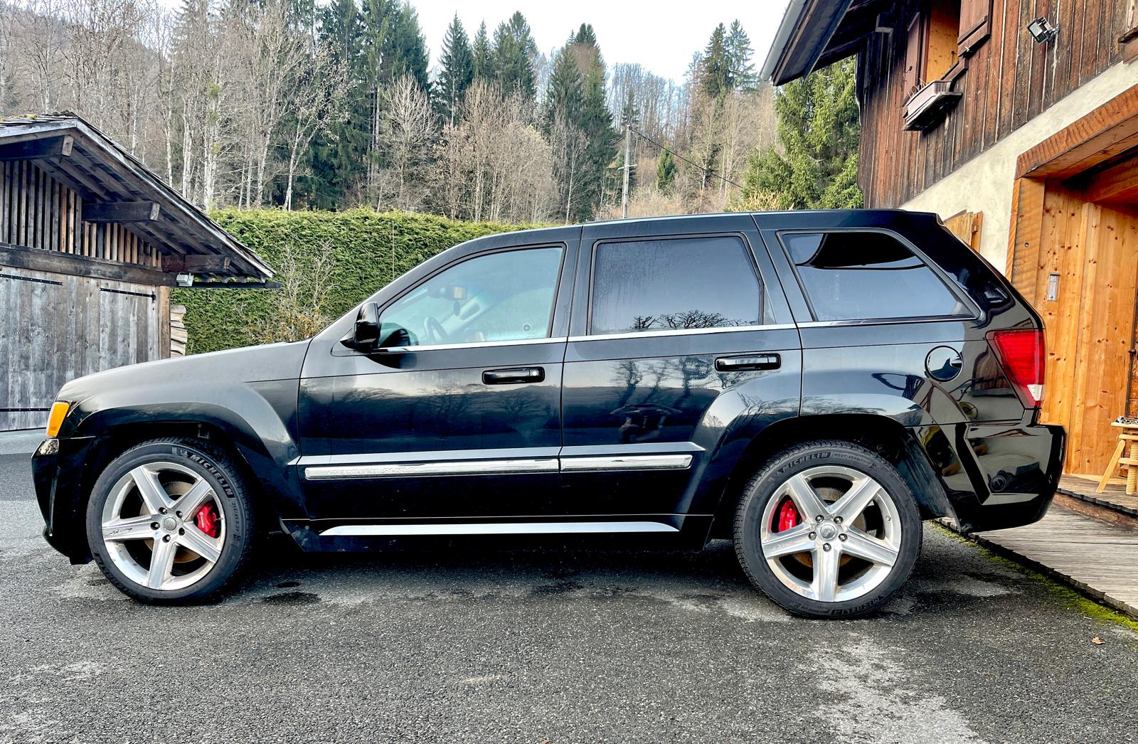 JEEP SRT8-image-4