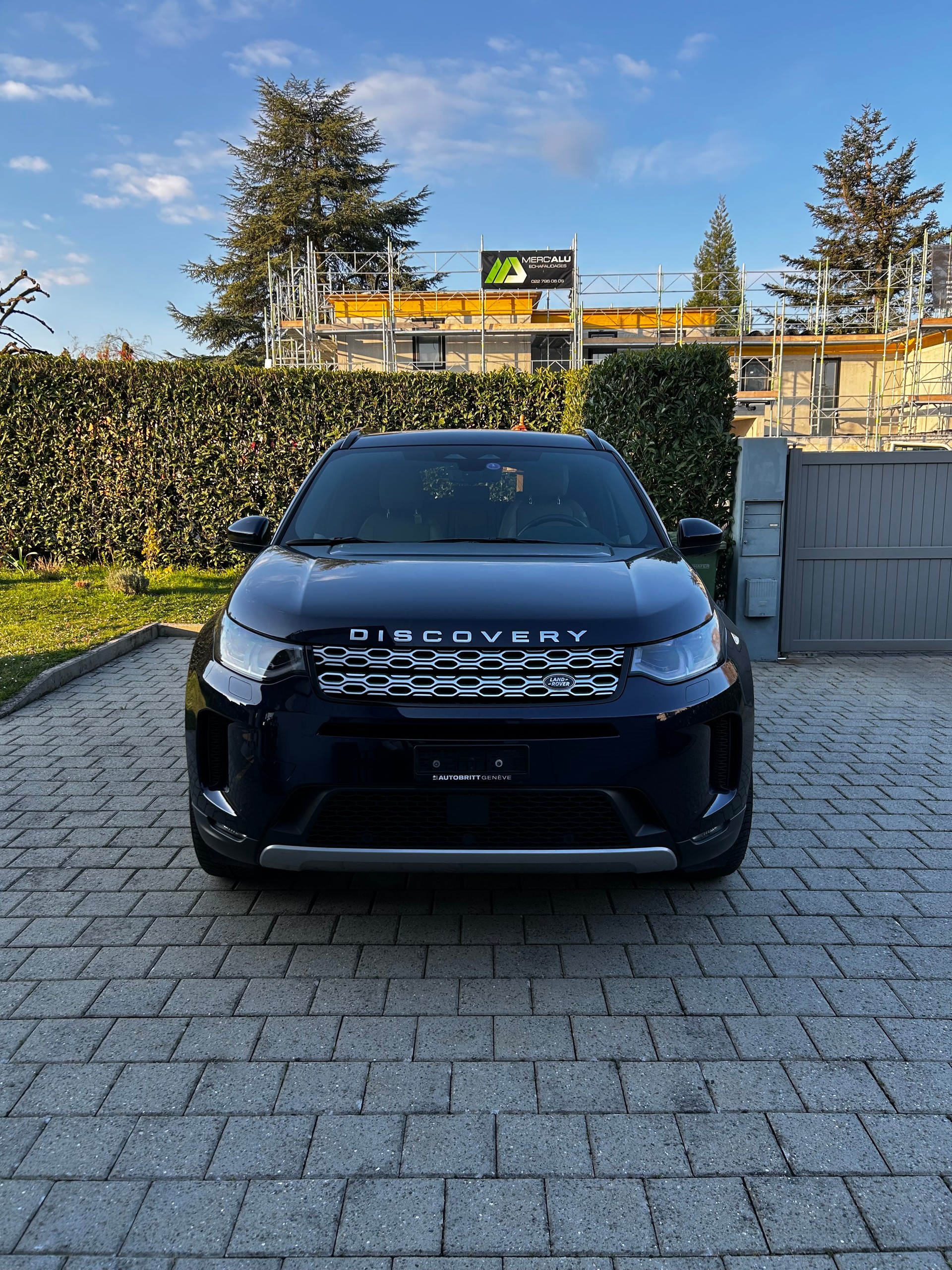 LAND ROVER Discovery Sport P300e 1.5 PHEV SE AT8-image-0