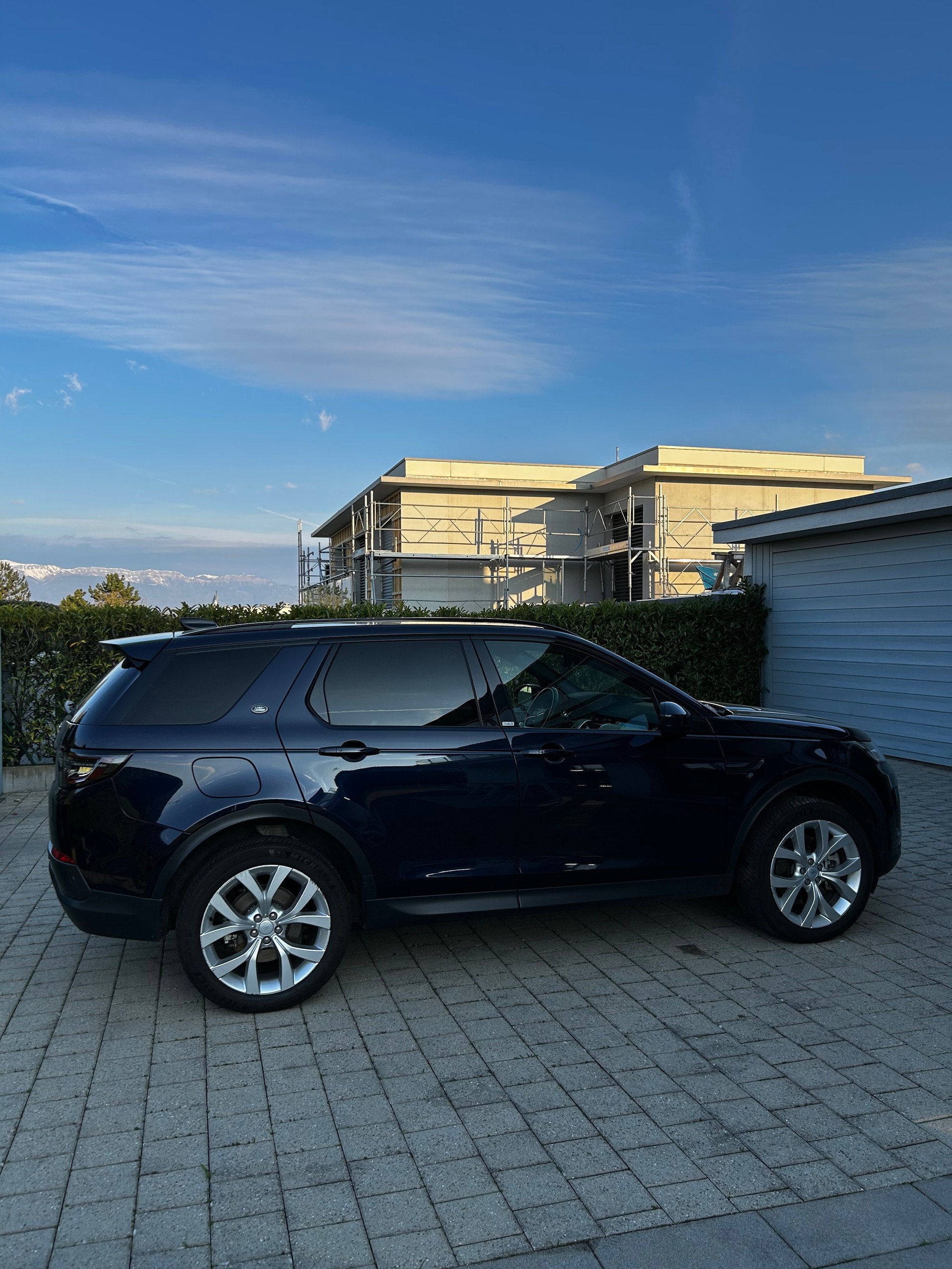 LAND ROVER Discovery Sport P300e 1.5 PHEV SE AT8-image-4