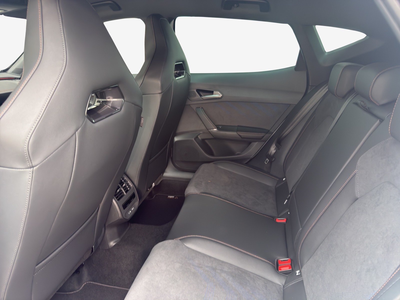 CUPRA Formentor 2.0TSI Prime Edition VZ 4Drive DSG-image-11