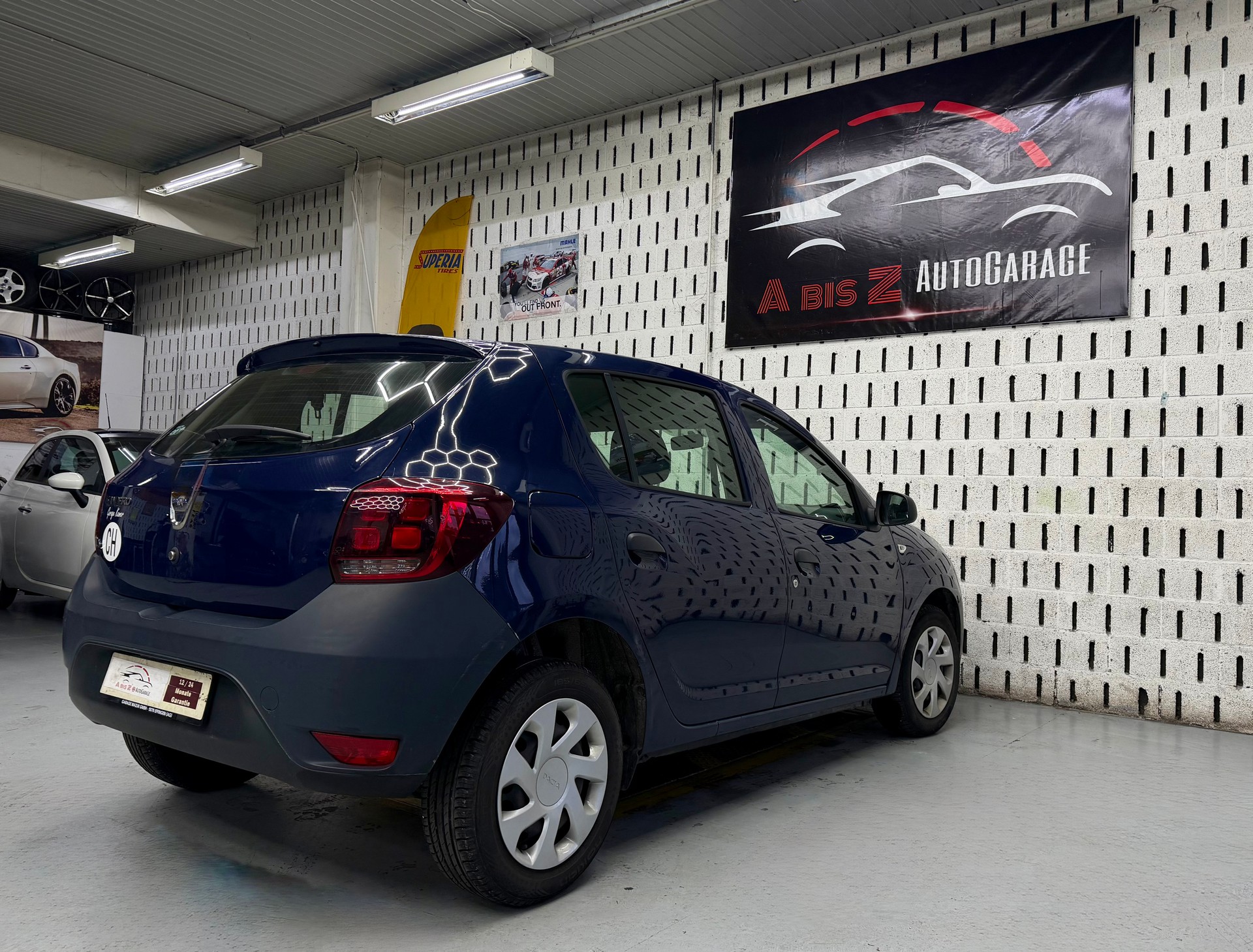 DACIA Sandero 1.0 Lauréate-image-9