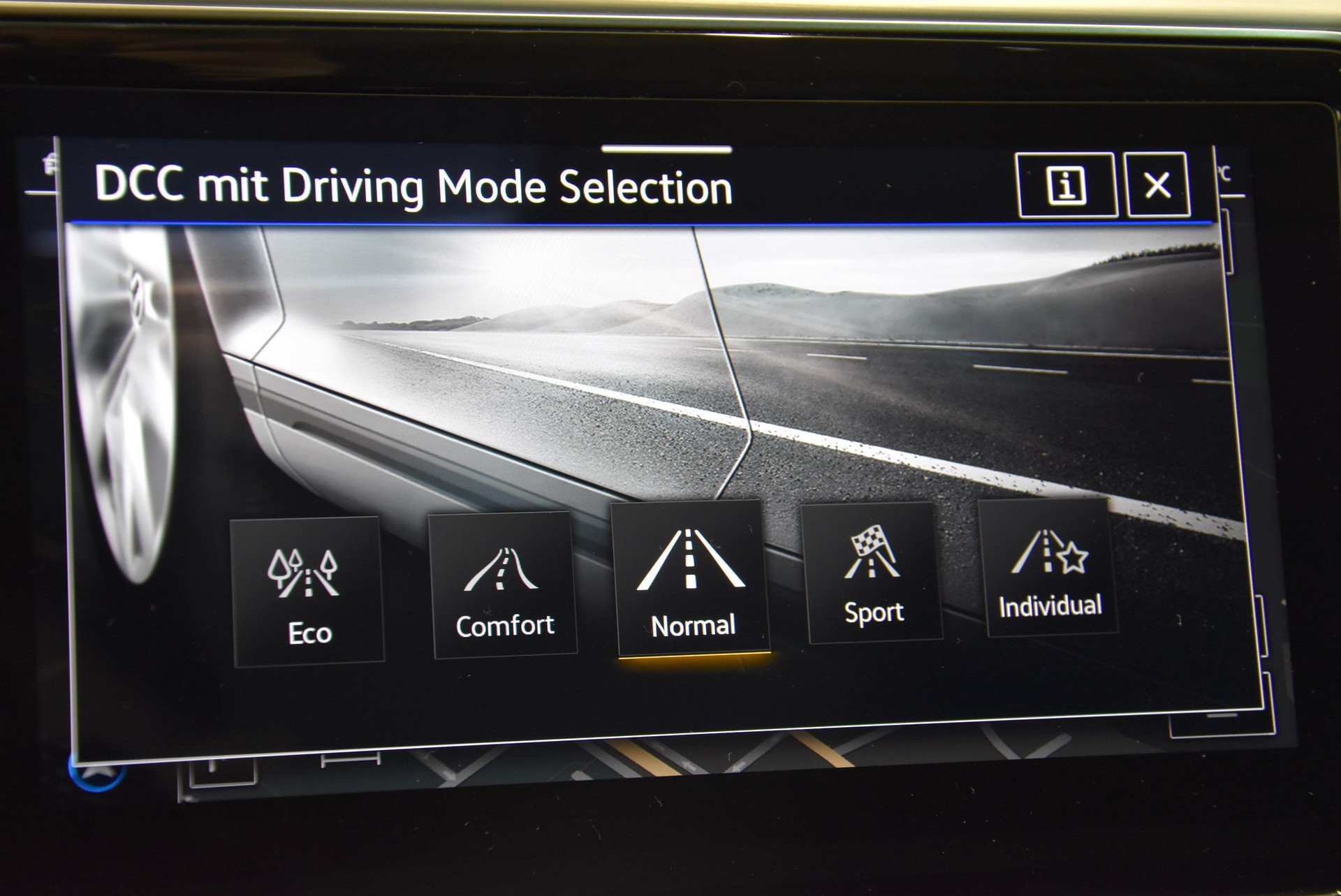 VW Passat 2.0 TDI BMT Business DSG-image-11