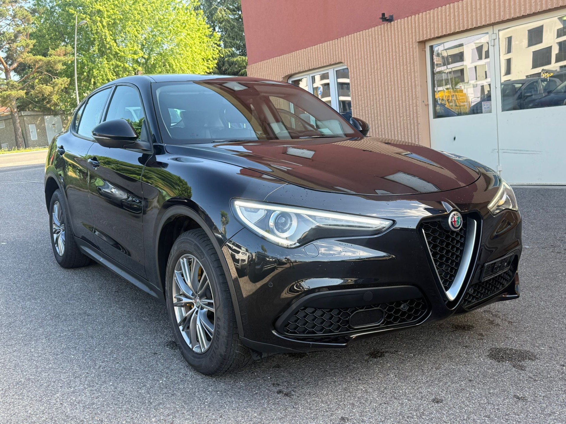 ALFA ROMEO Stelvio 2.2 JTDM Business Automatic Q4-image-1