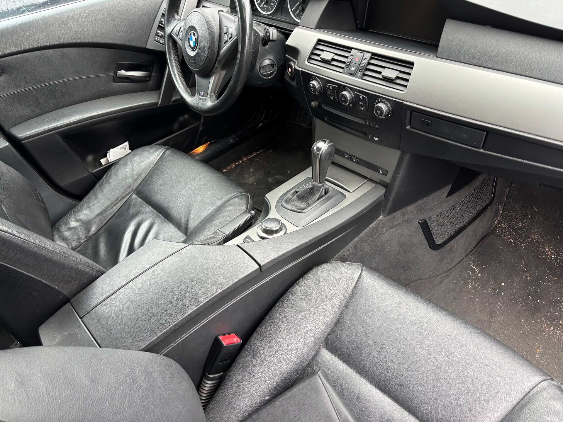 BMW 530xd Touring-image-7
