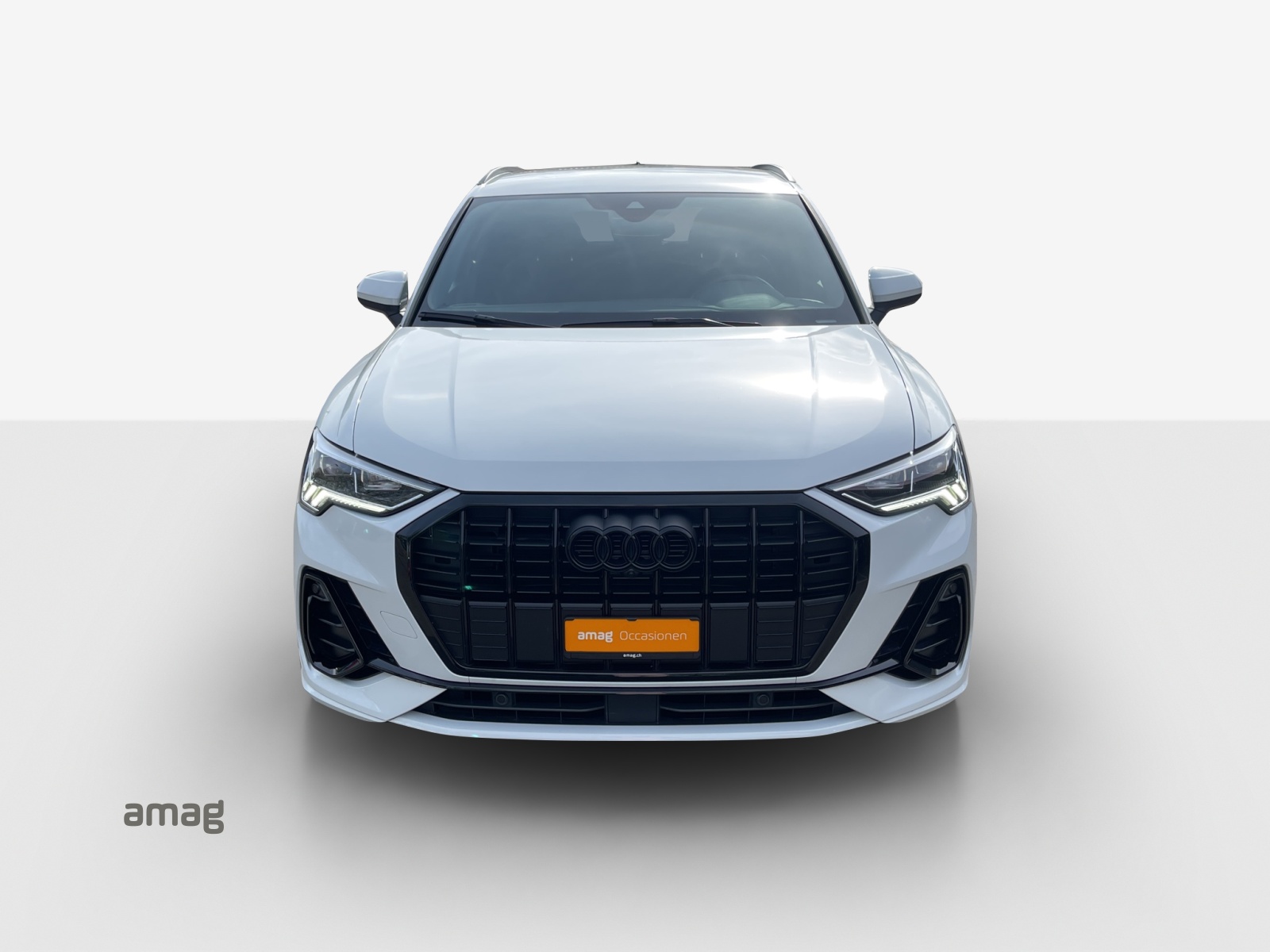 AUDI Q3 35 TFSI S line Attraction S-tronic-image-6