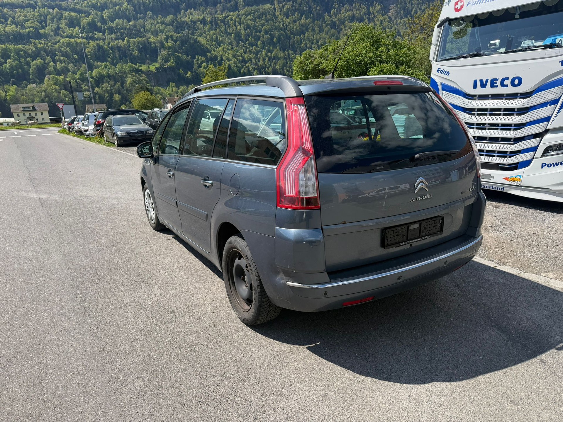 CITROEN Grand C4 Picasso 1.6i 16V Attraction-image-3