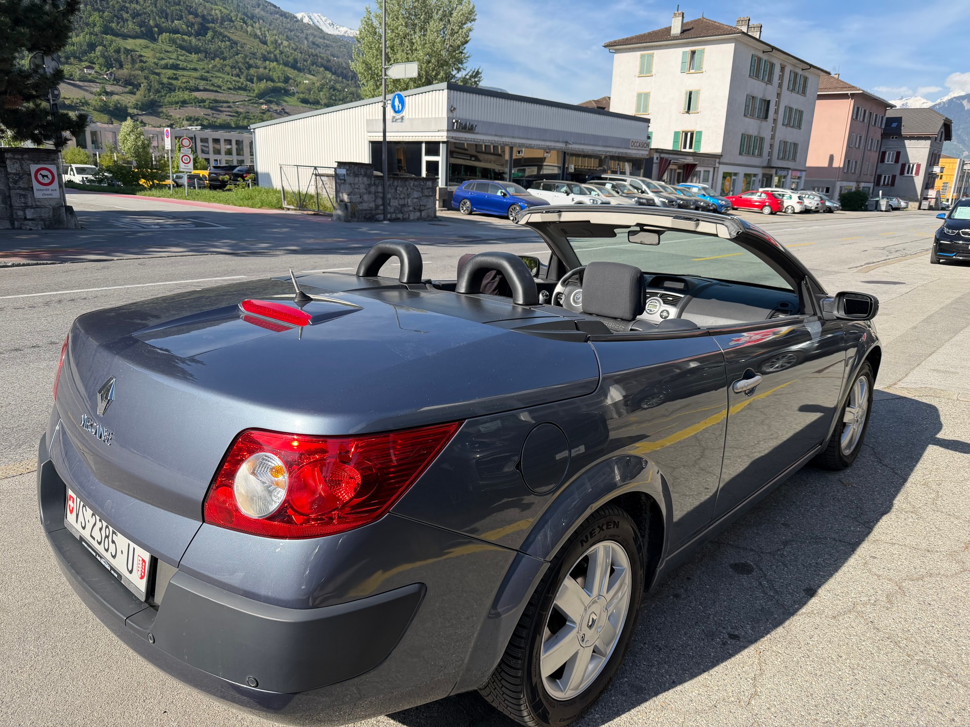 RENAULT Mégane C-C 2.0 16V Privilège Luxe-showroom-element-3