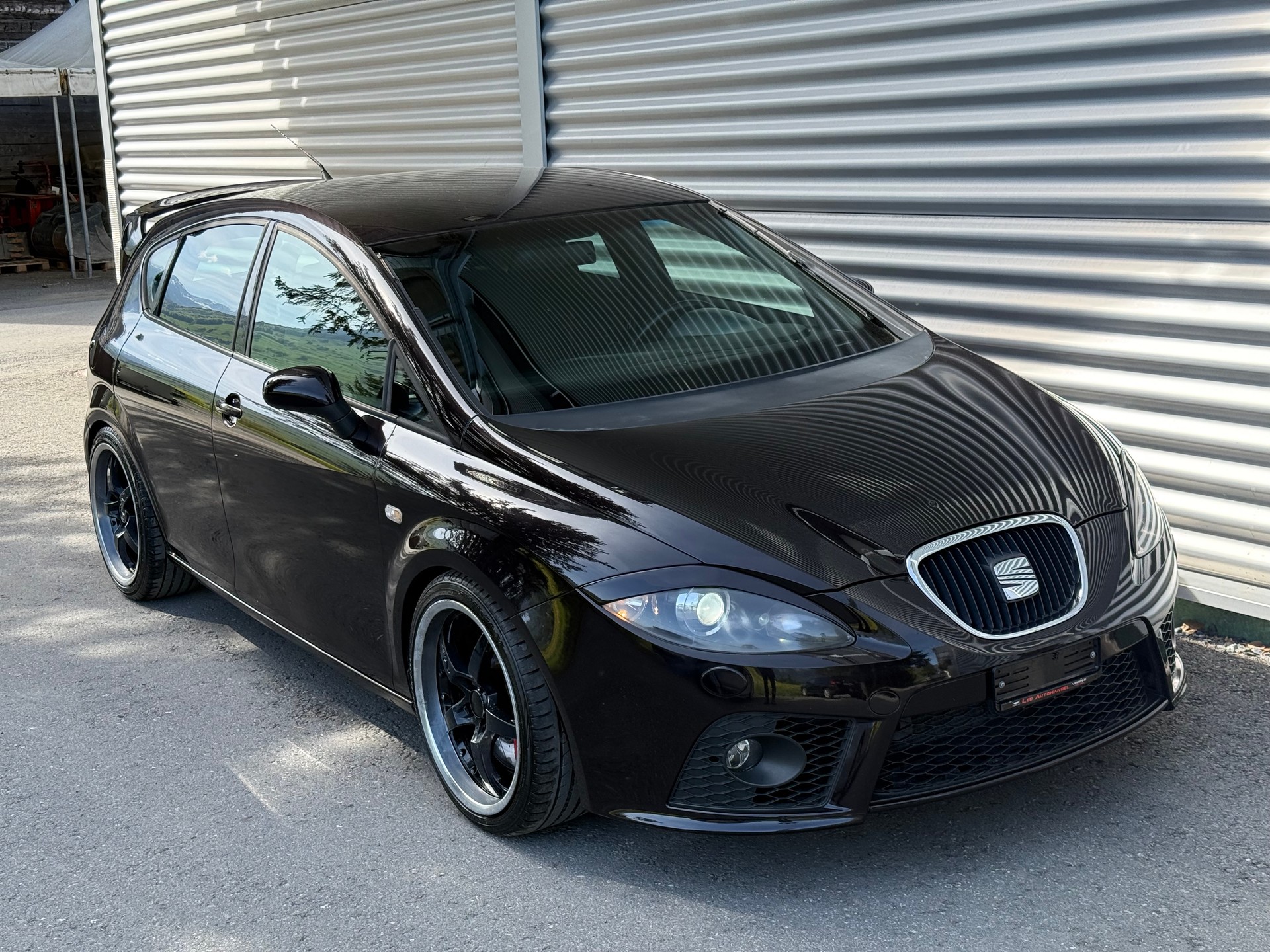 SEAT Leon 2.0 TSI Cupra-image-4